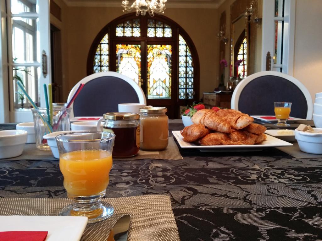 بايو Le Castel Guesthouse المظهر الخارجي الصورة