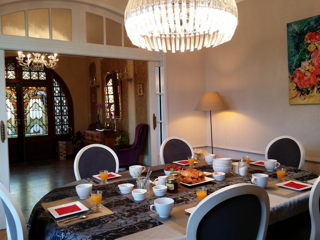 بايو Le Castel Guesthouse المظهر الخارجي الصورة