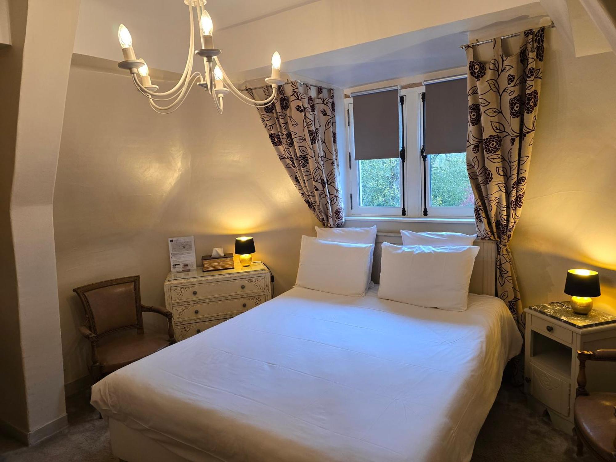 بايو Le Castel Guesthouse المظهر الخارجي الصورة
